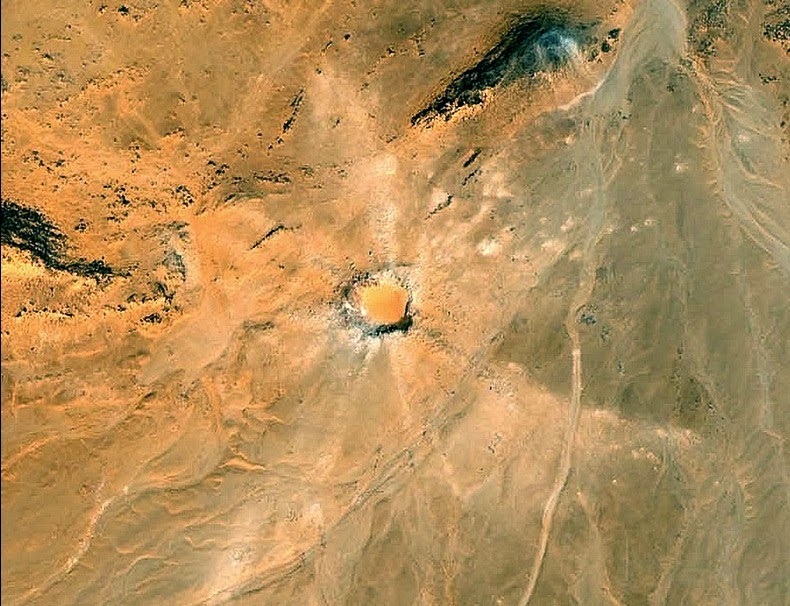 Тайны пустыни Сахара. Кратер Камил