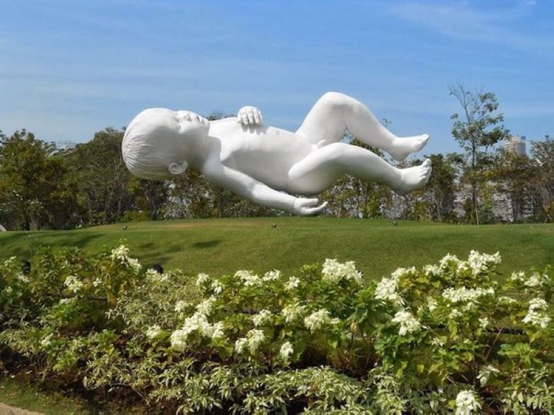 Скульптуры, парящие в воздухе. Марк Куинн