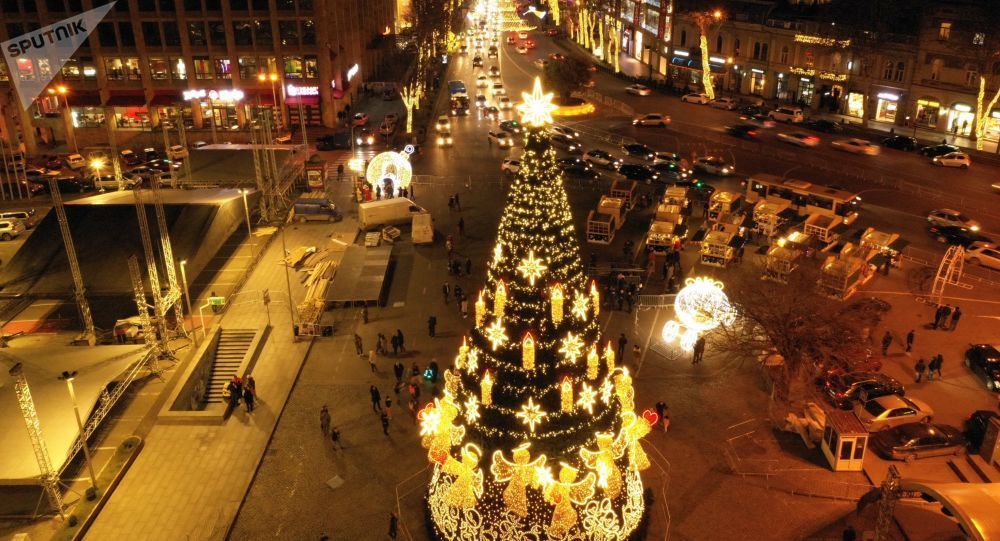 Лучшие рождественские елки. Тбилиси