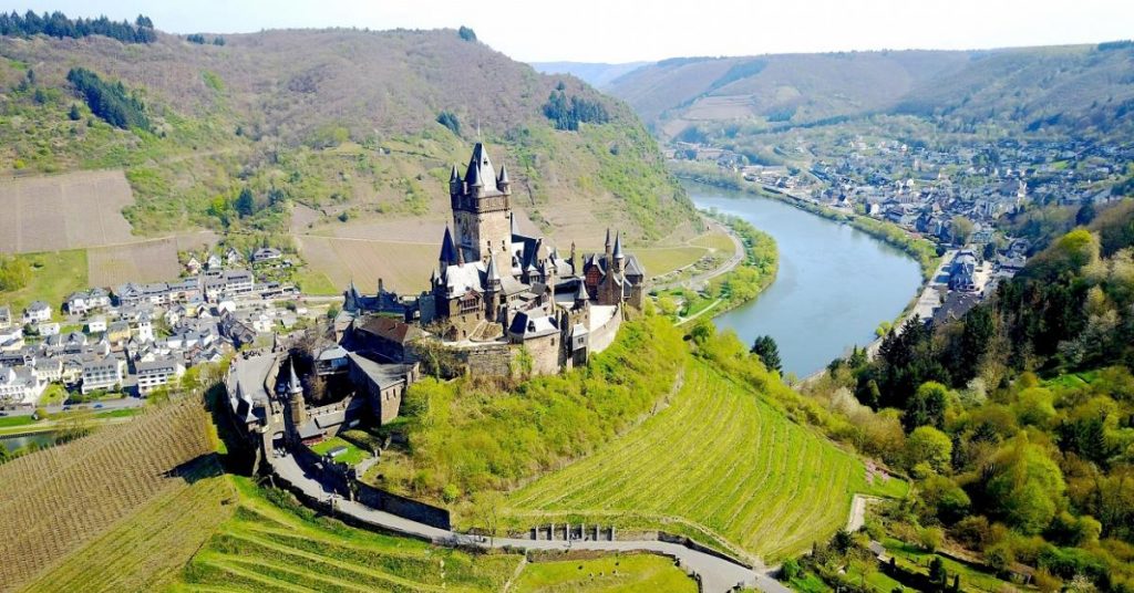 Самые оригинальные замки Европы. Замок Райхсбург
