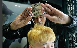 Необычные парикмахеры. Тянь Хао