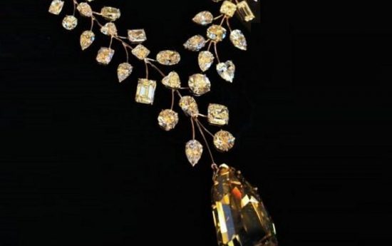 Роскошные ювелирные украшения. L’Incomparable Diamond